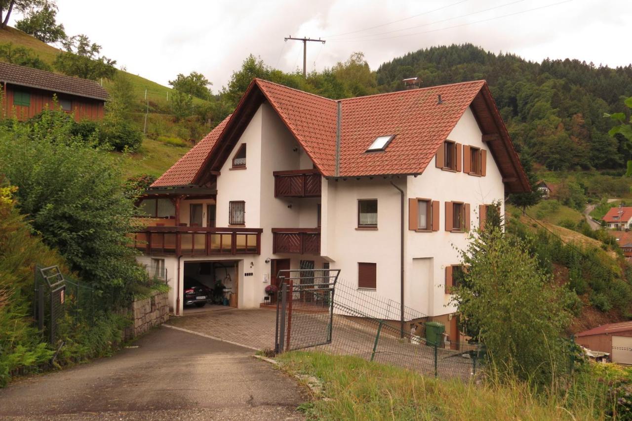 Einzigartiges Apartment, Mitten In Der Natur Ottenhofen im Schwarzwald Exterior foto
