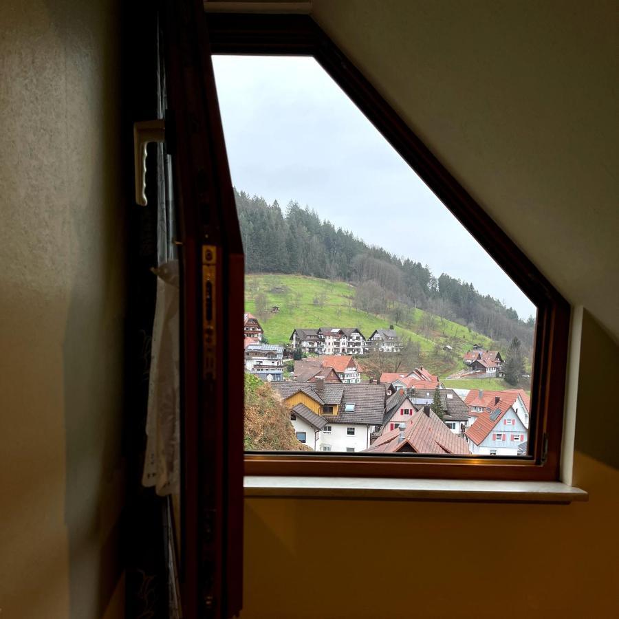Einzigartiges Apartment, Mitten In Der Natur Ottenhofen im Schwarzwald Exterior foto
