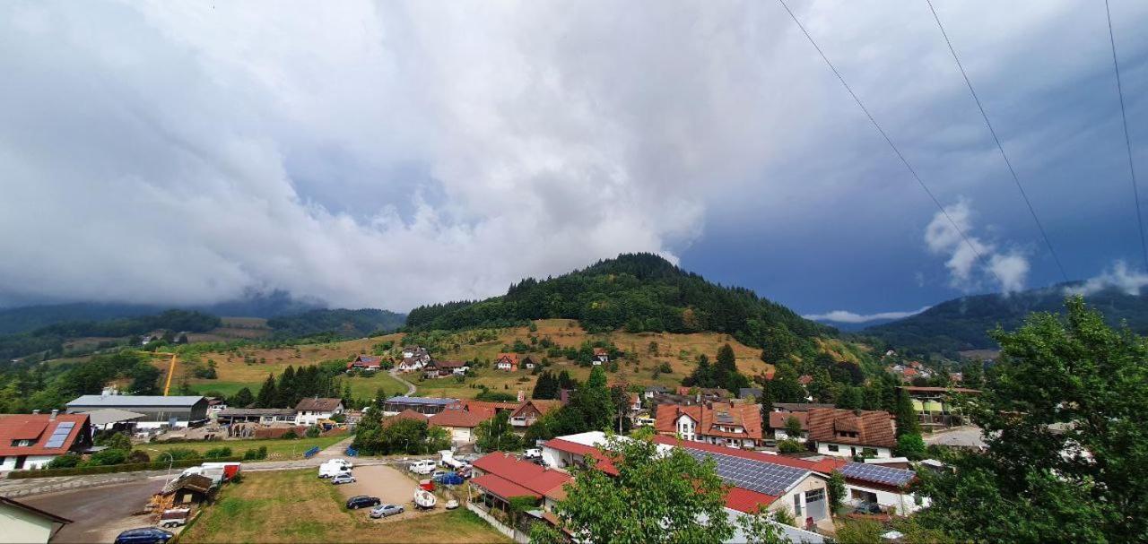 Einzigartiges Apartment, Mitten In Der Natur Ottenhofen im Schwarzwald Exterior foto